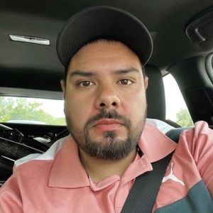 Meet your Posher, Gerardo